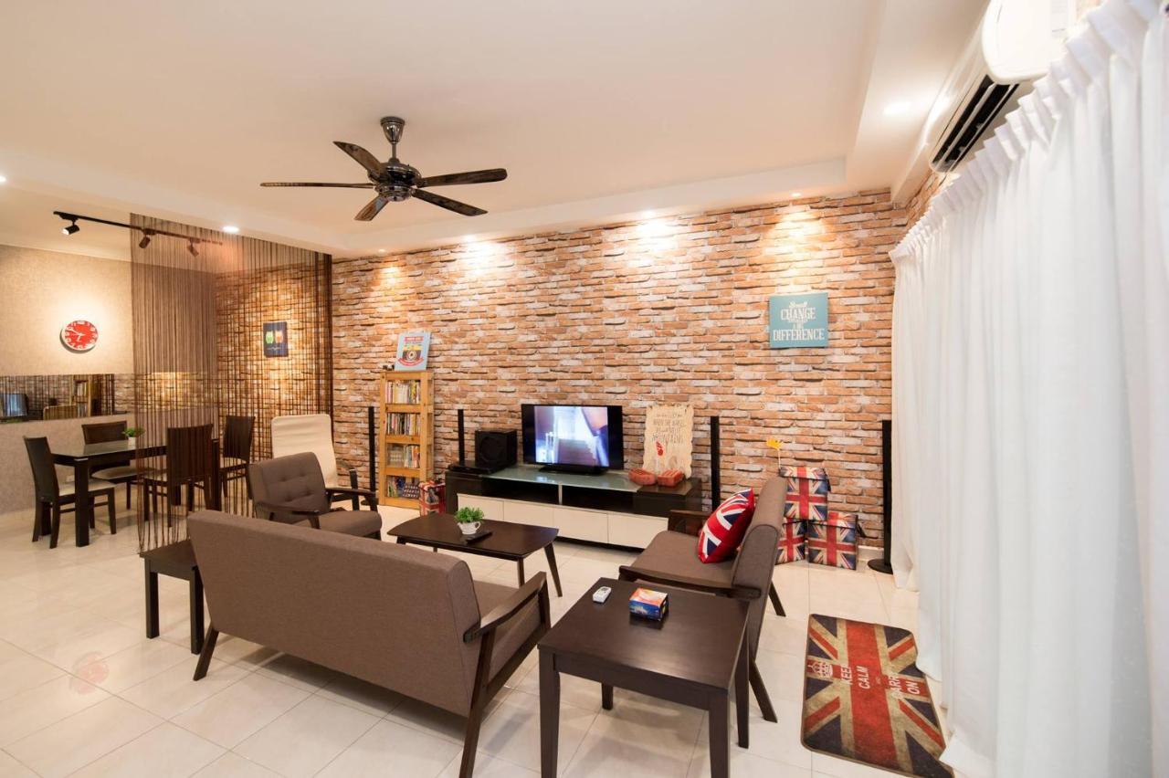 Skudai Homestay Pulai Perdana Near Utm Jpo And Taman Universiti Kampung Kangkar Pulai Exterior photo